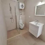10033a Apartment