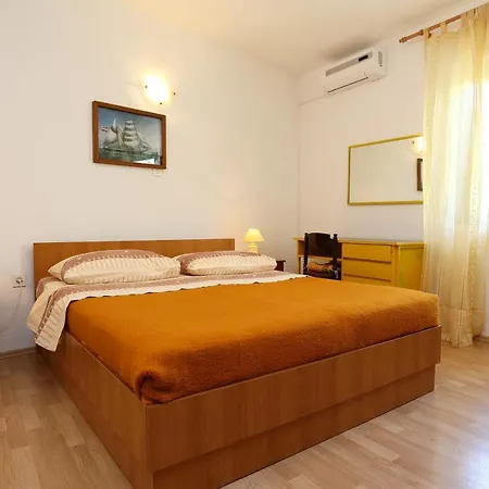 10033a Apartment Igrane